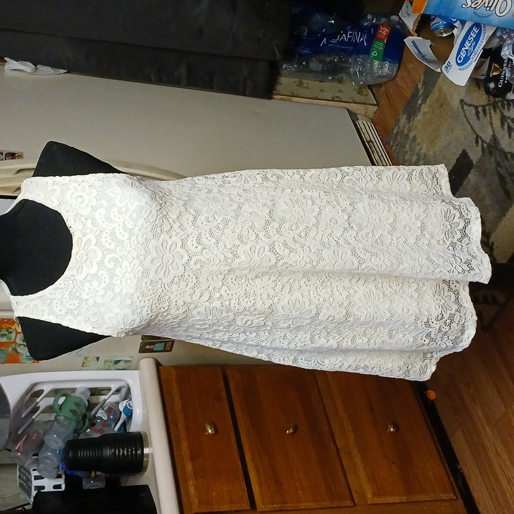 Lace dress